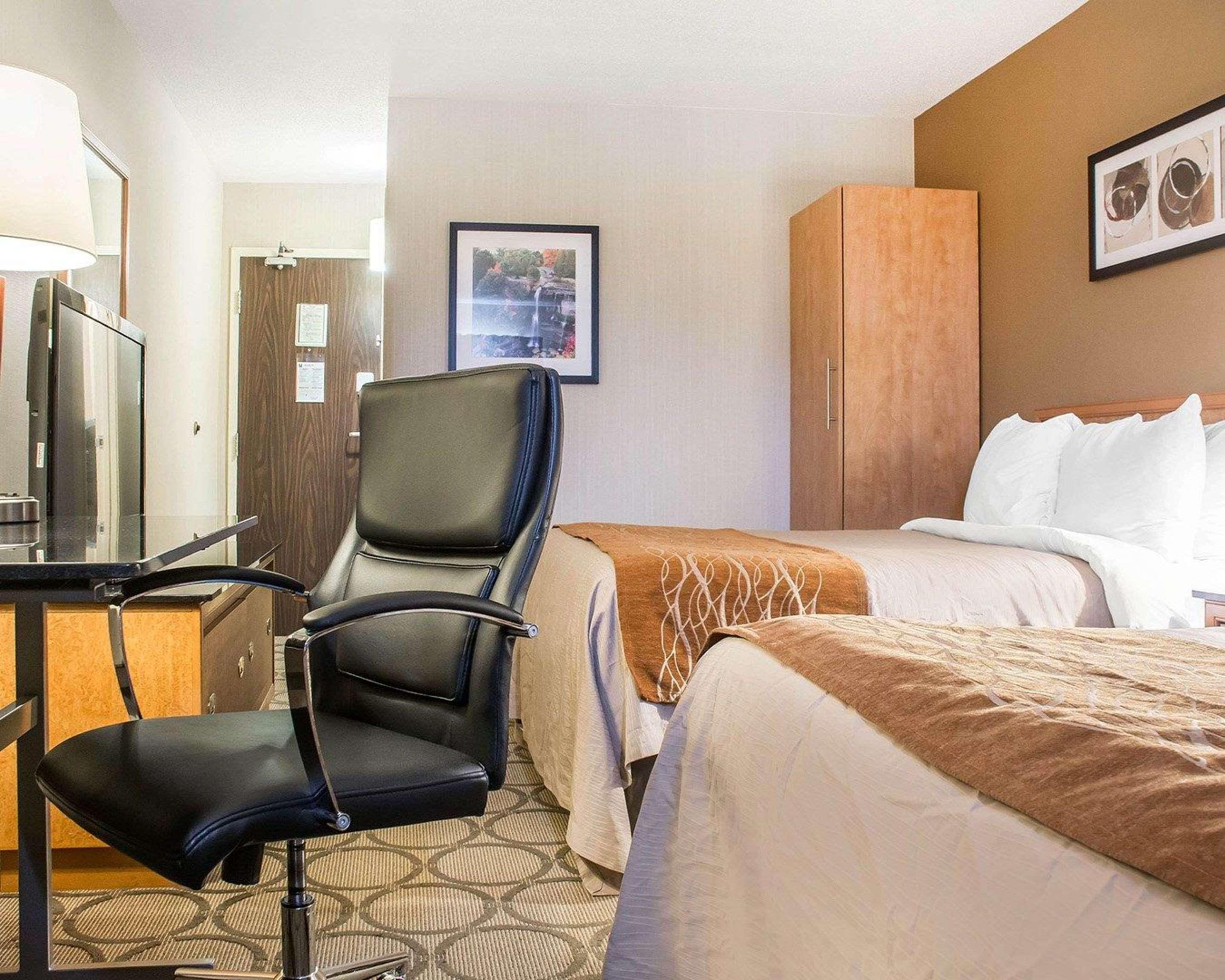 Comfort Inn Гамильтон Экстерьер фото