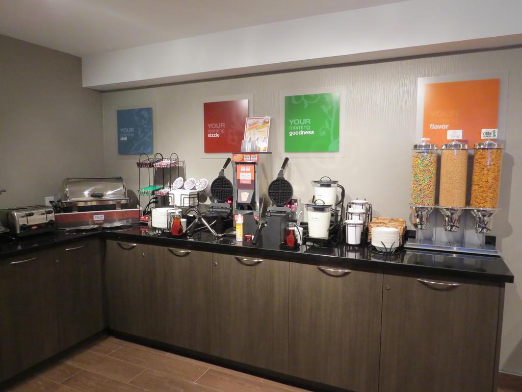 Comfort Inn Гамильтон Экстерьер фото