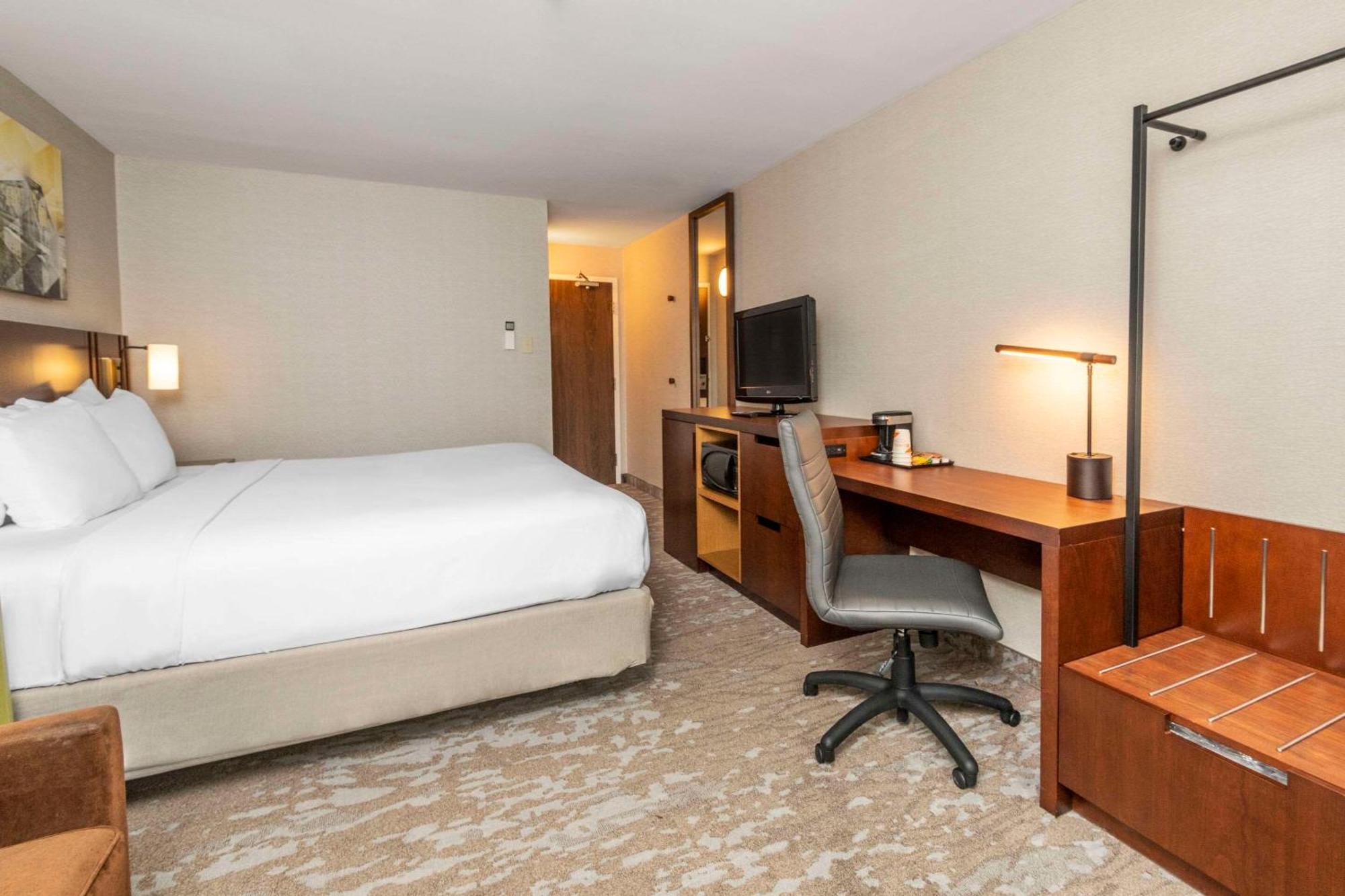 Comfort Inn Гамильтон Экстерьер фото