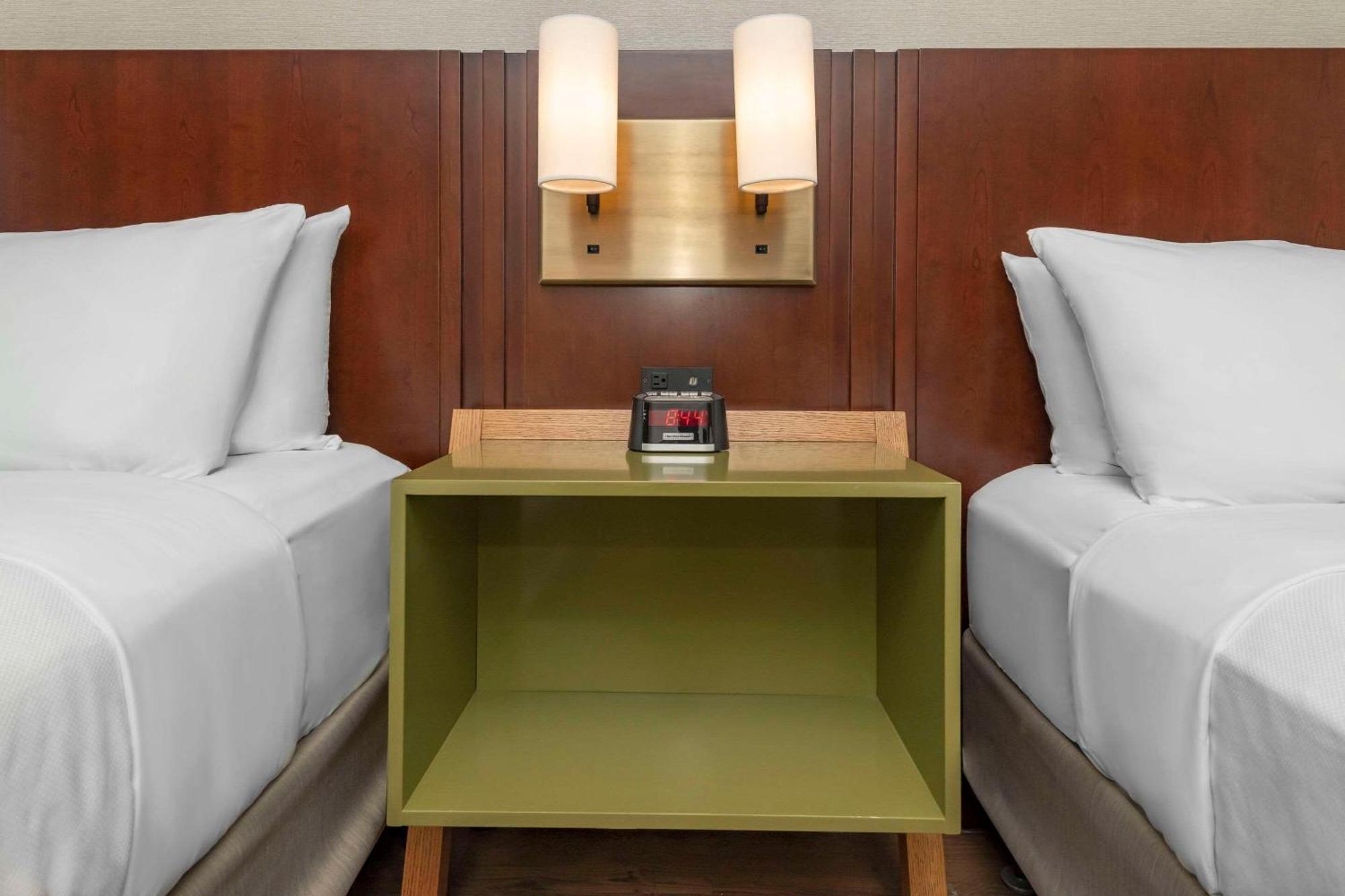 Comfort Inn Гамильтон Экстерьер фото