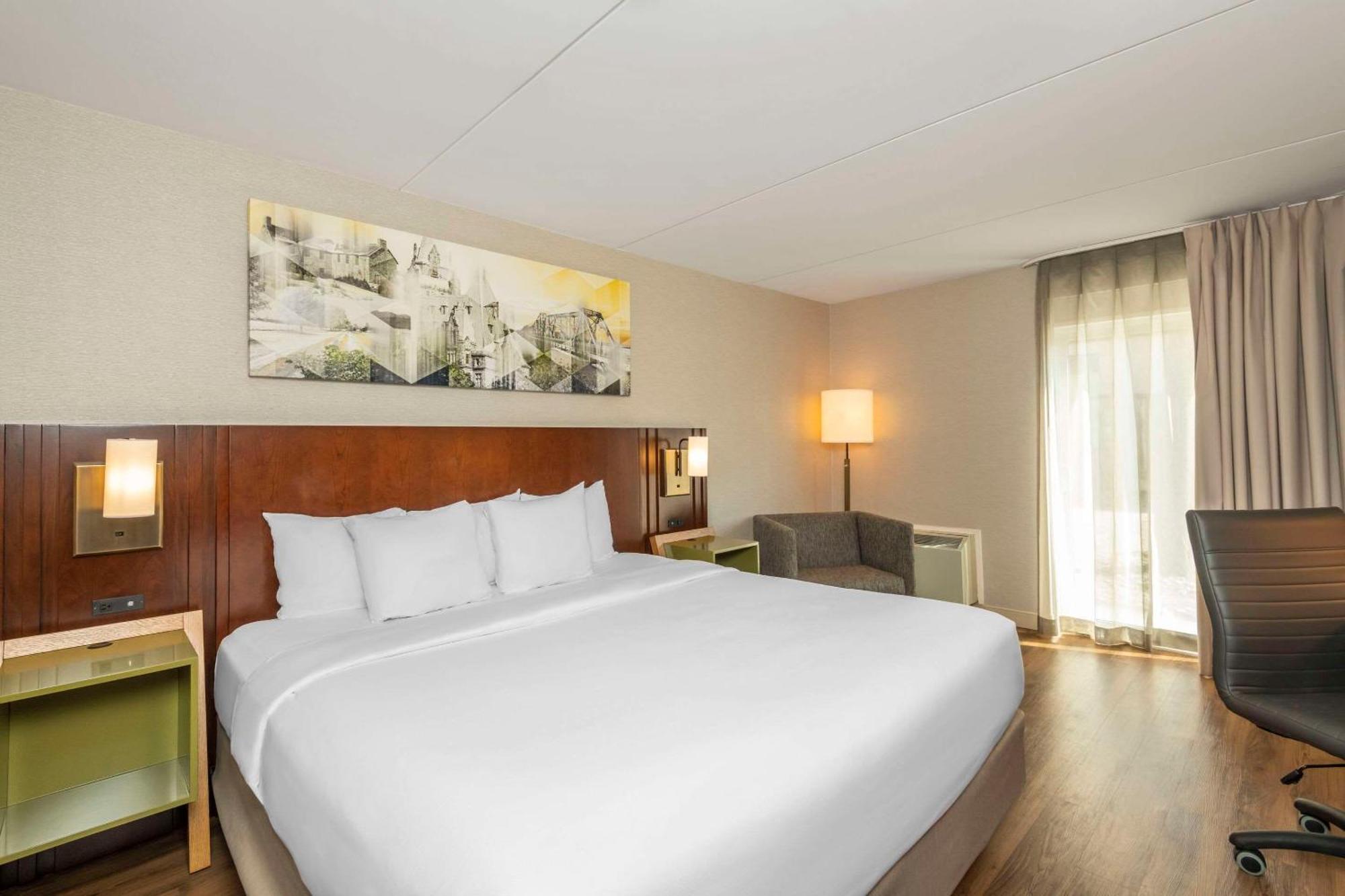 Comfort Inn Гамильтон Экстерьер фото
